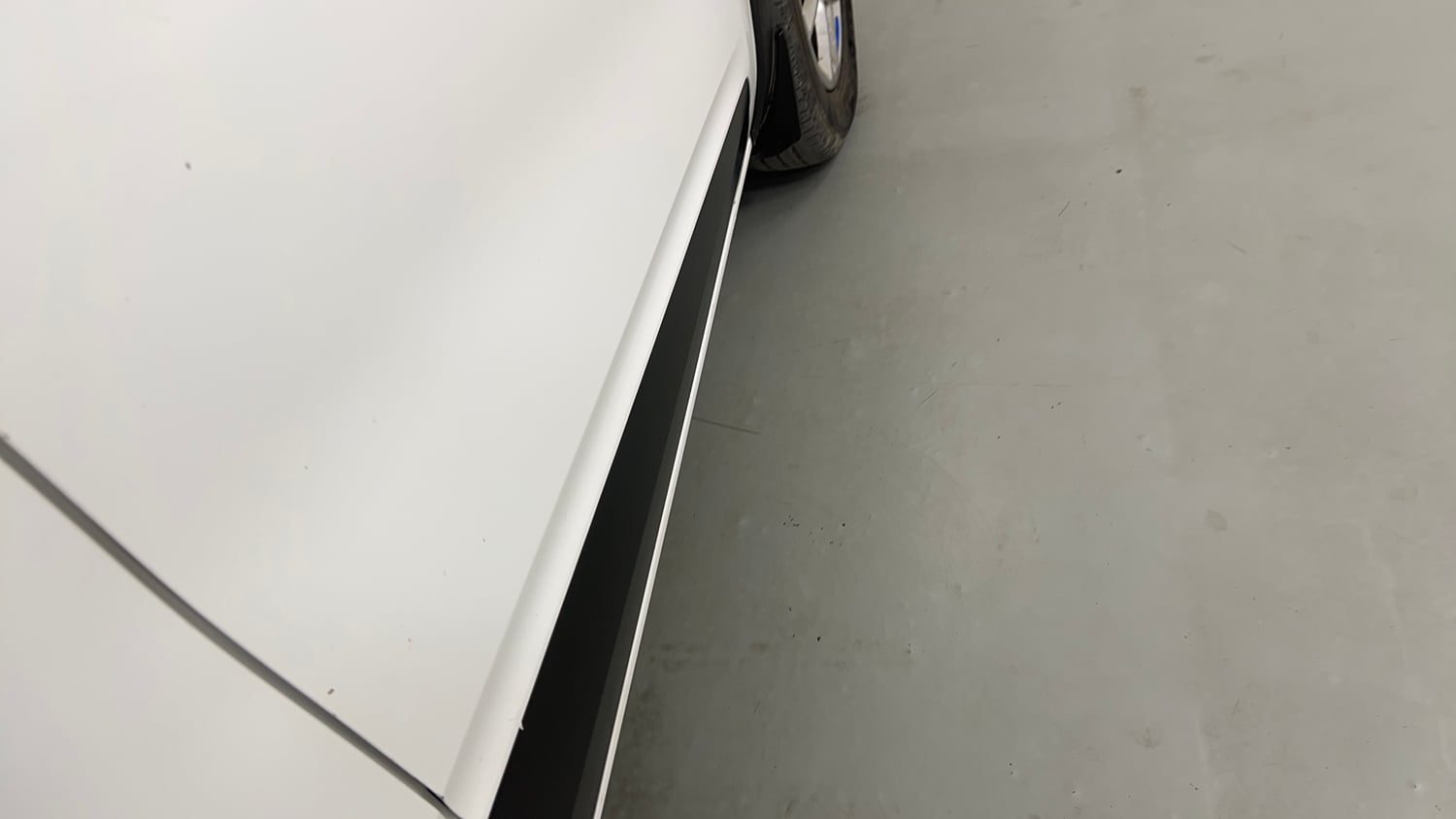 Used 2022 Renault Triber RXT EASY-R AMT Petrol Automatic dents MINOR SCRATCH