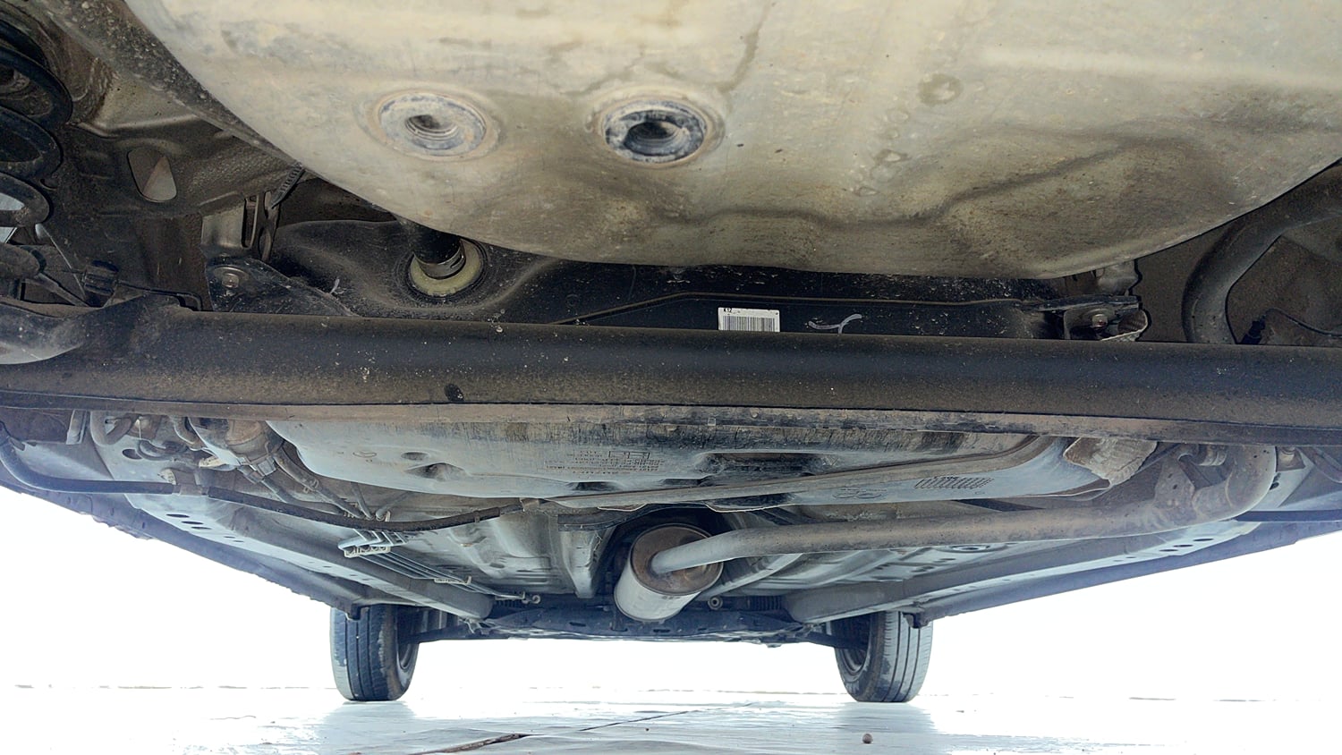 Used 2023 Maruti Suzuki Wagon R ZXI 1.2 AGS Petrol Automatic extra REAR UNDERBODY VIEW (TAKEN FROM REAR)