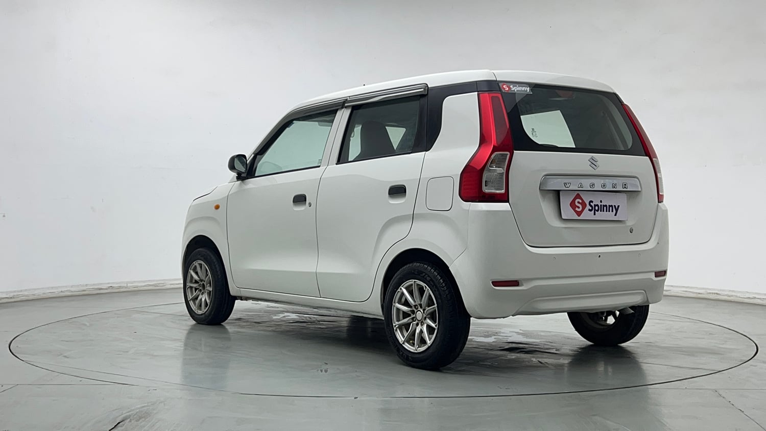 Used 2021 Maruti Suzuki Wagon R 1.0 LXI CNG (Outside Fitted) Cng Manual exterior LEFT REAR CORNER VIEW