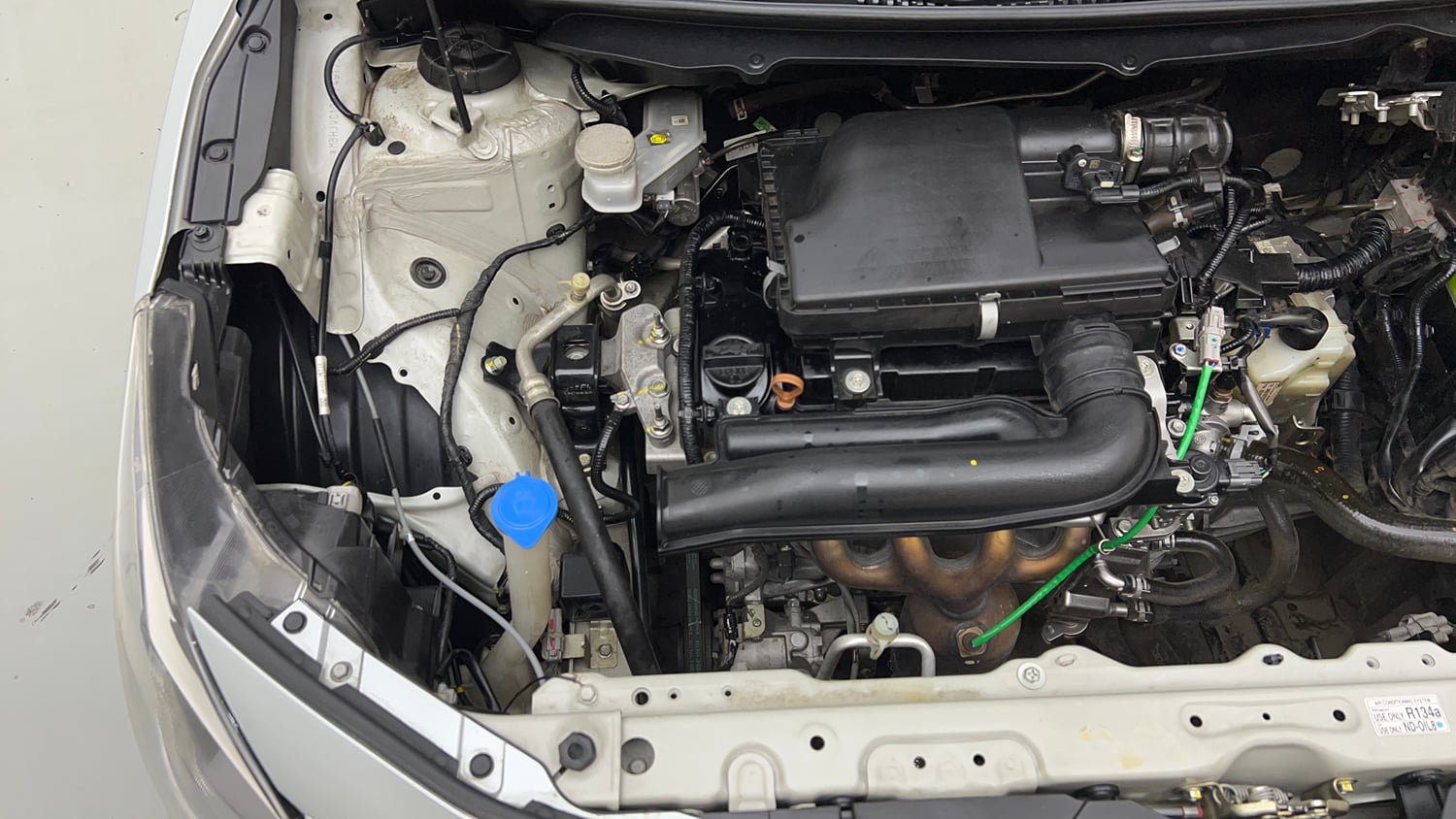 Used 2023 Toyota Glanza G AMT Petrol Automatic engine ENGINE RIGHT SIDE VIEW