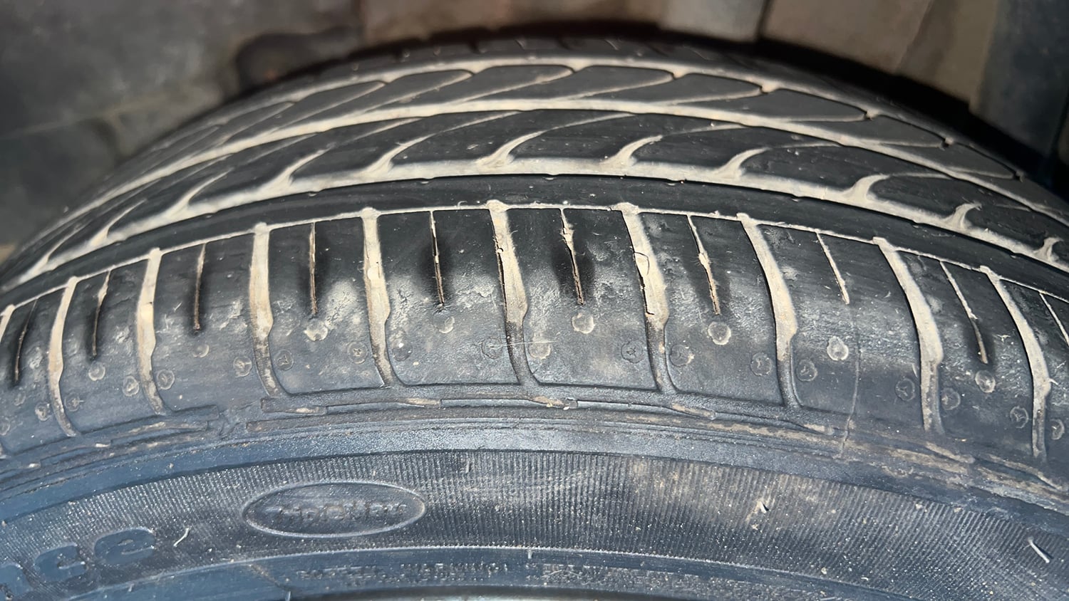 Used 2018 Tata Tigor Revotron XZA Petrol Automatic tyres LEFT REAR TYRE TREAD VIEW