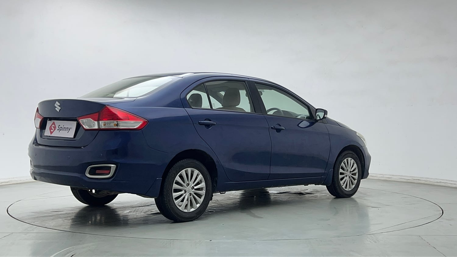 Used 2020 Maruti Suzuki Ciaz Delta Hybrid 1.5 Petrol Manual exterior RIGHT REAR CORNER VIEW