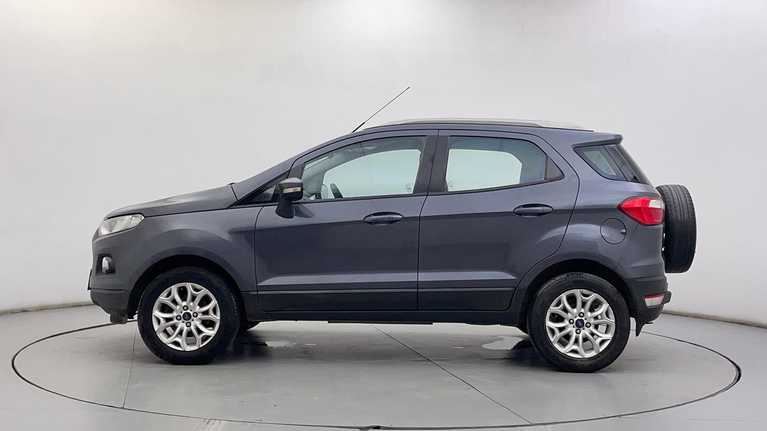 Used 2016 Ford EcoSport Titanium 1.5L TDCi Diesel Manual exterior LEFT SIDE VIEW