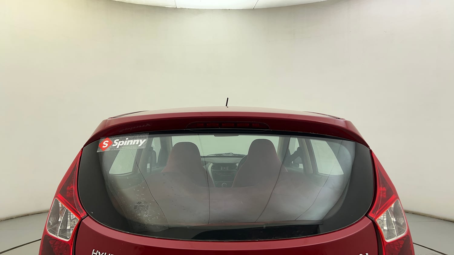 Used 2015 Hyundai Eon Era Petrol Manual exterior BACK WINDSHIELD VIEW