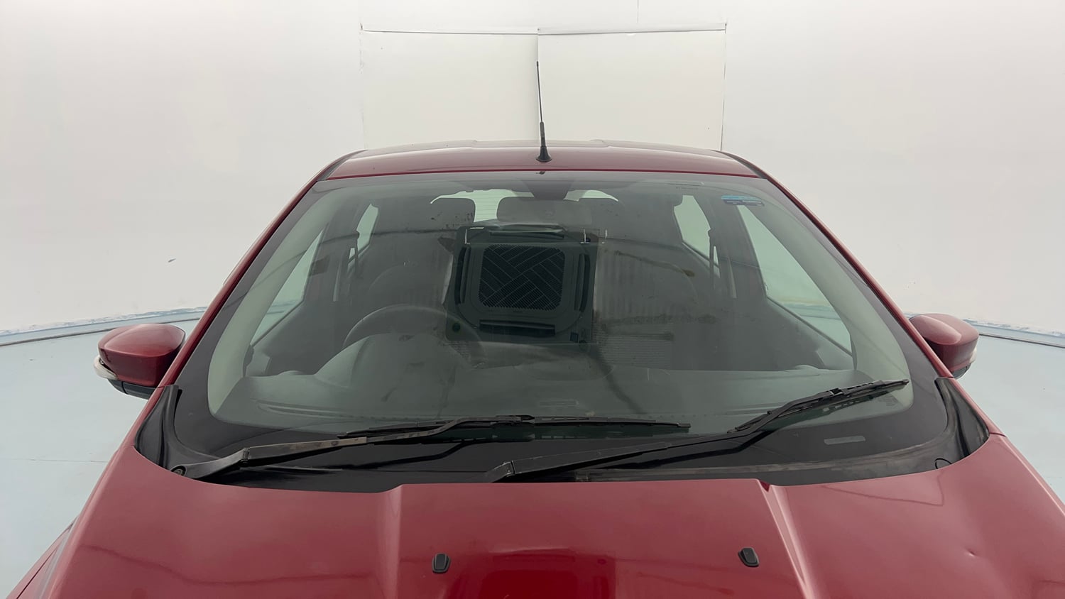 Used 2019 Ford Figo Titanium 1.2 Ti-VCT MT Petrol Manual exterior FRONT WINDSHIELD VIEW