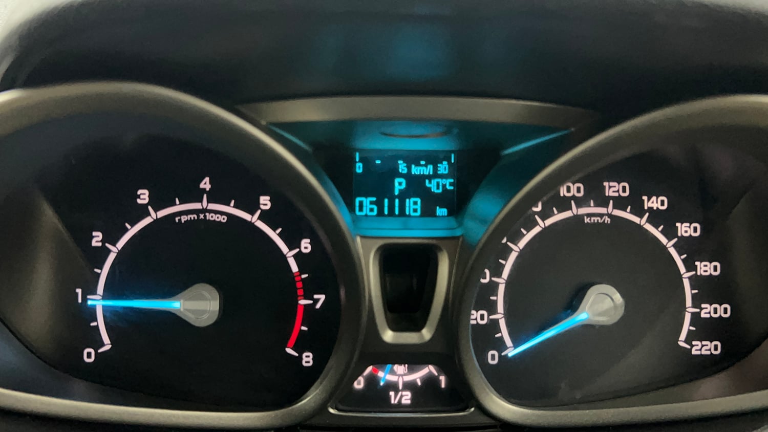 Used 2016 Ford EcoSport Titanium 1.5L Ti-VCT AT Petrol Automatic interior CLUSTERMETER VIEW
