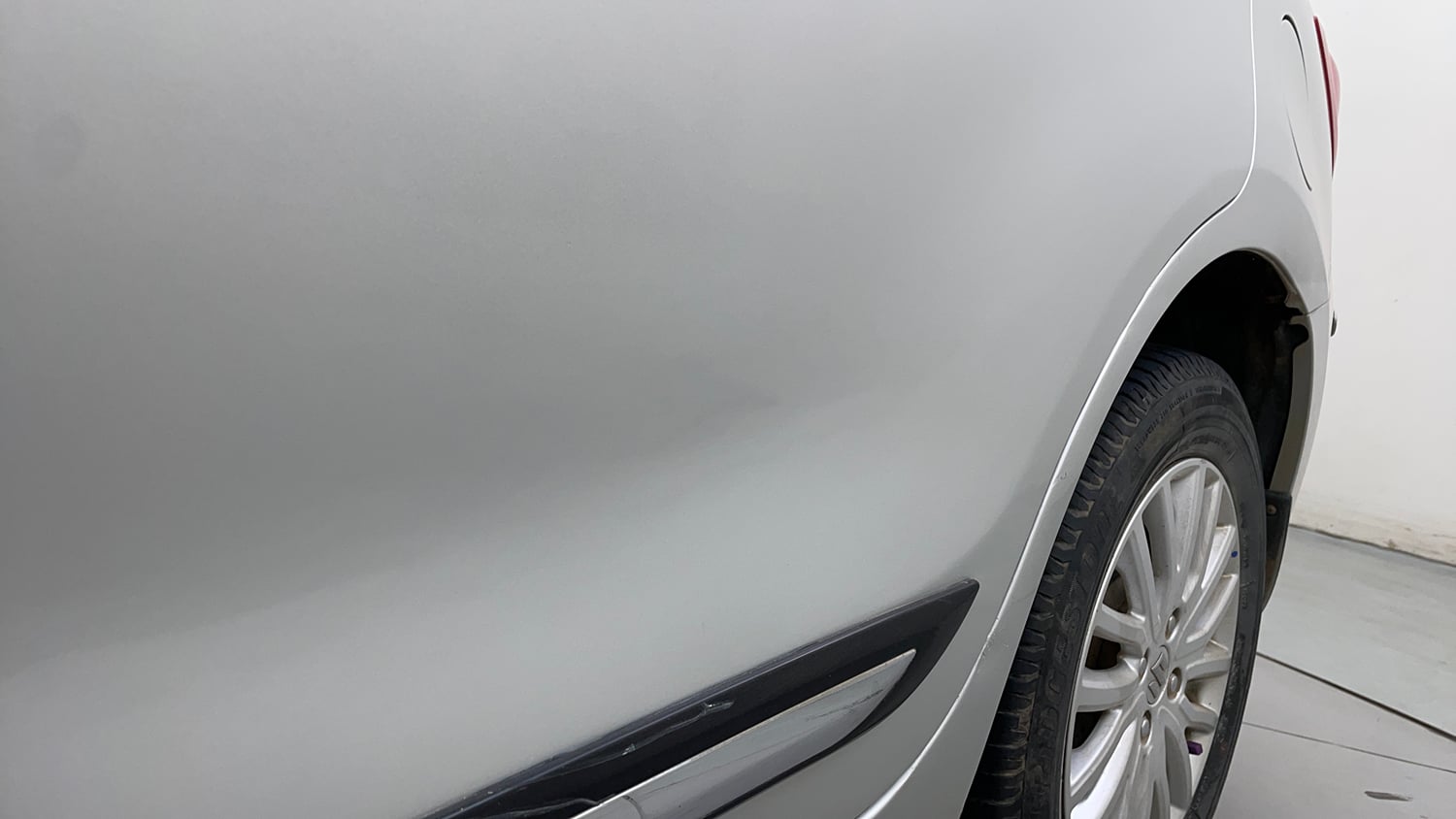 Used 2018 Maruti Suzuki Dzire ZXi Petrol Manual dents MINOR DENT