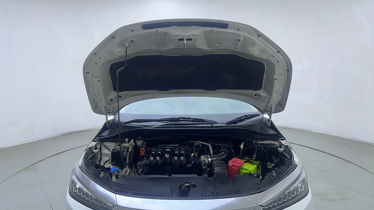 Used 2021 Honda City ZX CVT Petrol Petrol Automatic engine ENGINE & BONNET OPEN FRONT VIEW