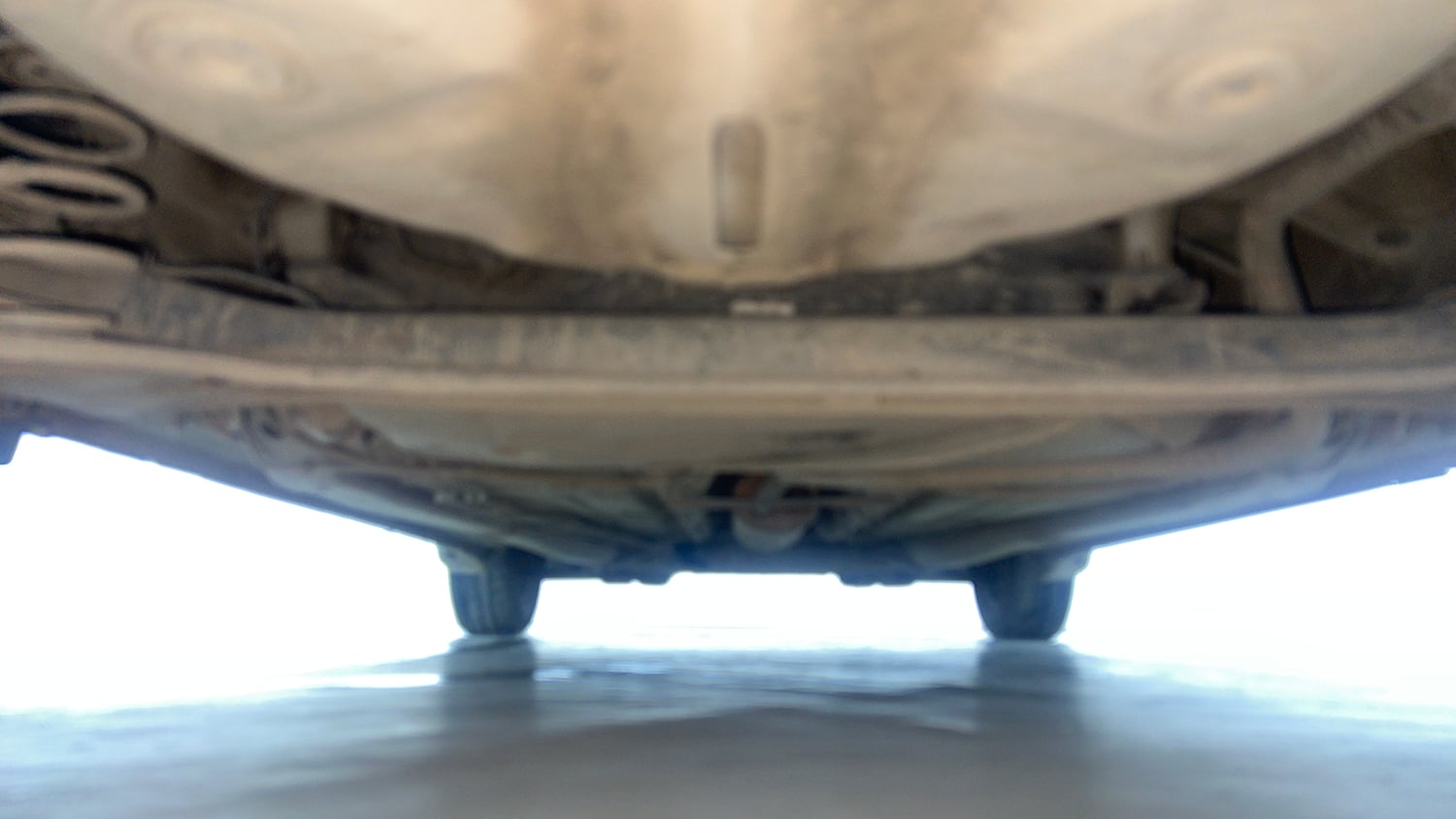 Used 2016 Maruti Suzuki Baleno Delta 1.2 Petrol Manual extra REAR UNDERBODY VIEW (TAKEN FROM REAR)
