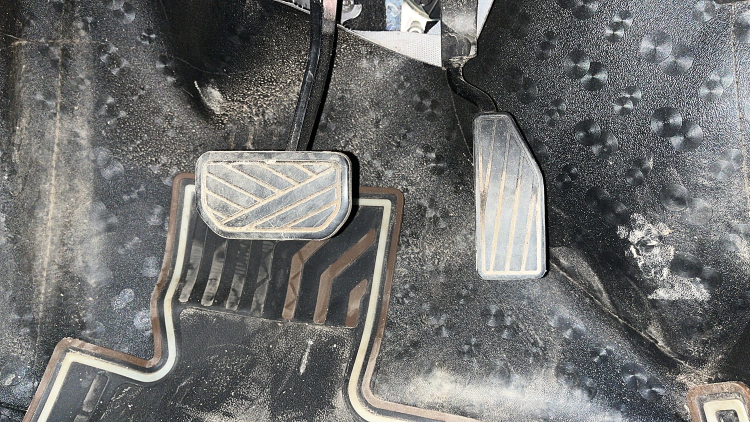 Used 2023 Maruti Suzuki Wagon R ZXI 1.2 AGS Petrol Automatic interior PEDALS VIEW
