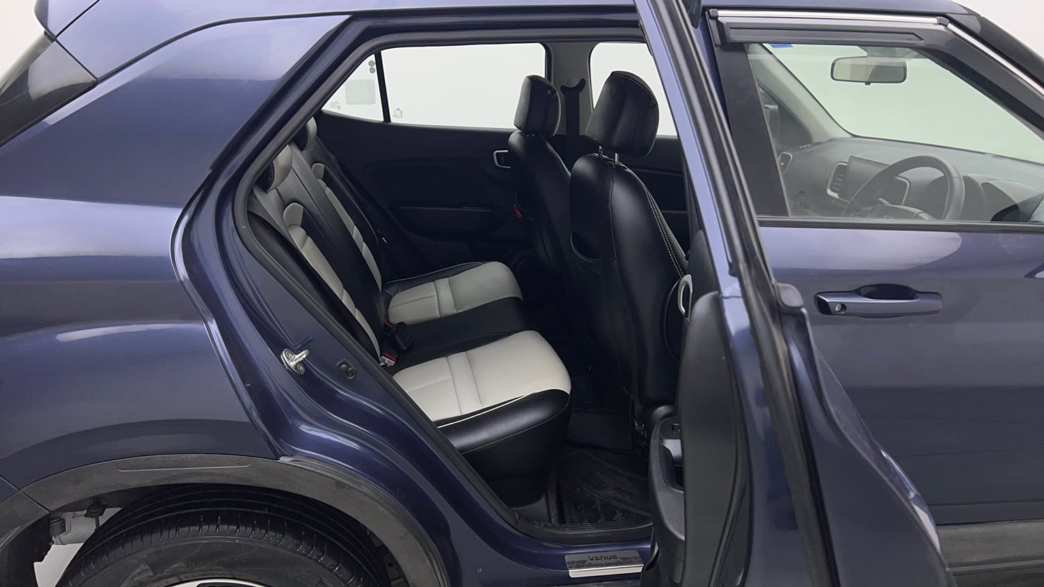 Used 2021 Hyundai Venue SX 1.0 Turbo Petrol Manual interior RIGHT SIDE REAR DOOR CABIN VIEW