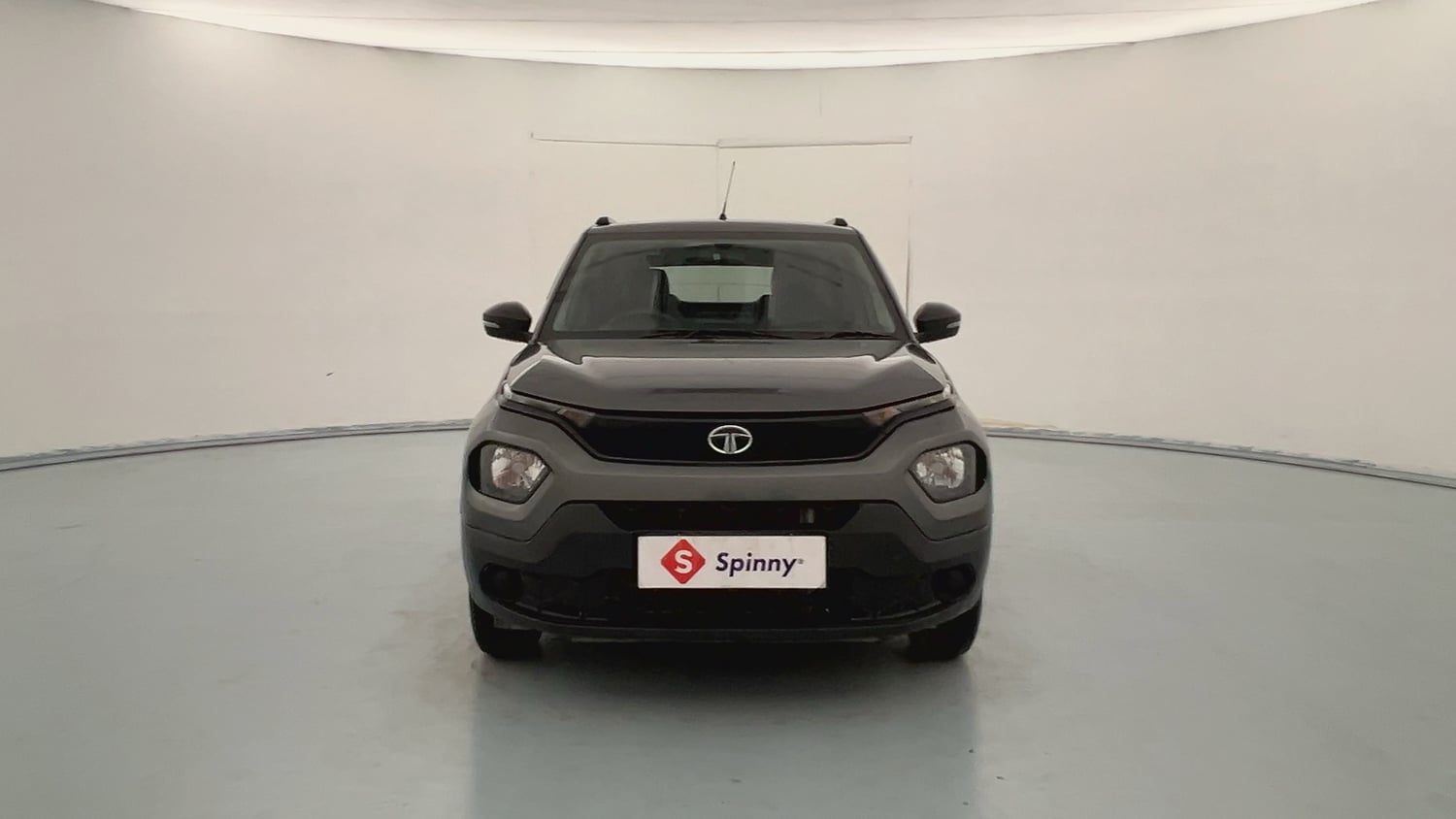 Used 2022 Tata Punch Pure MT Petrol Manual exterior FRONT VIEW