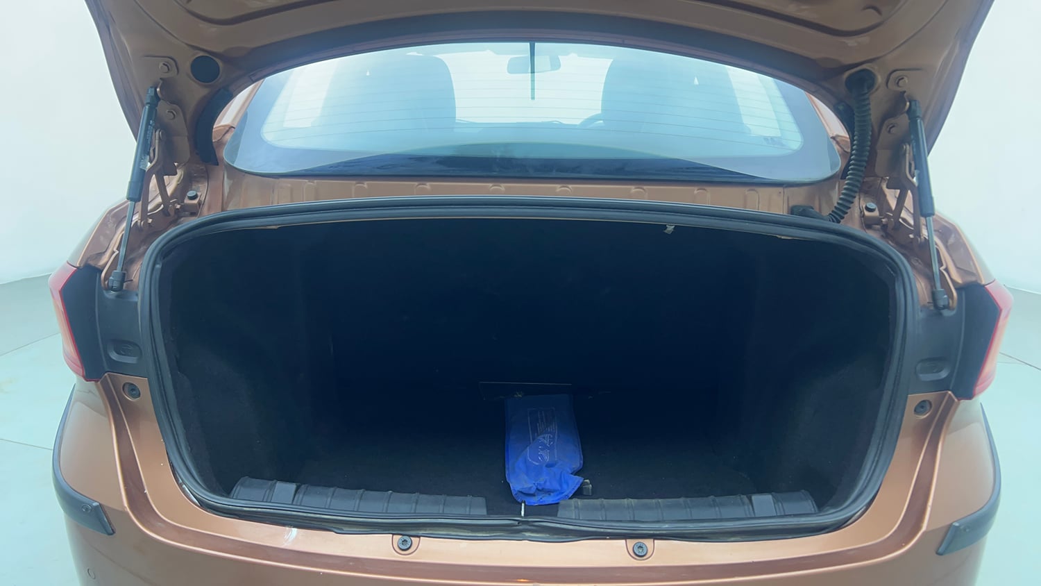 Used 2018 Tata Tigor Revotron XZA Petrol Automatic interior DICKY INSIDE VIEW