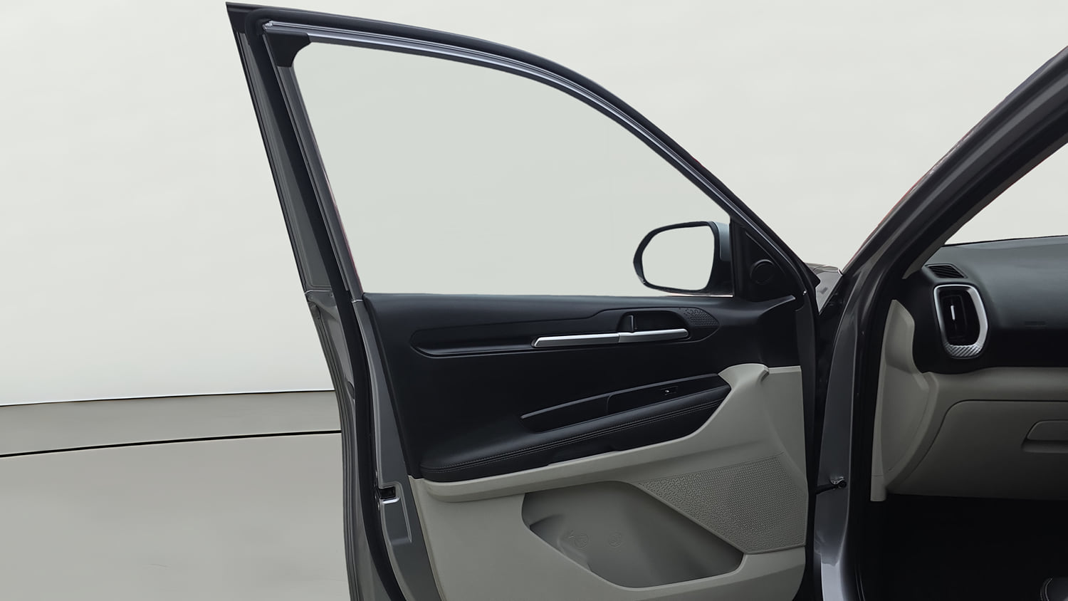 Used 2022 Kia Sonet HTX 1.5 Diesel Manual interior LEFT FRONT DOOR OPEN VIEW
