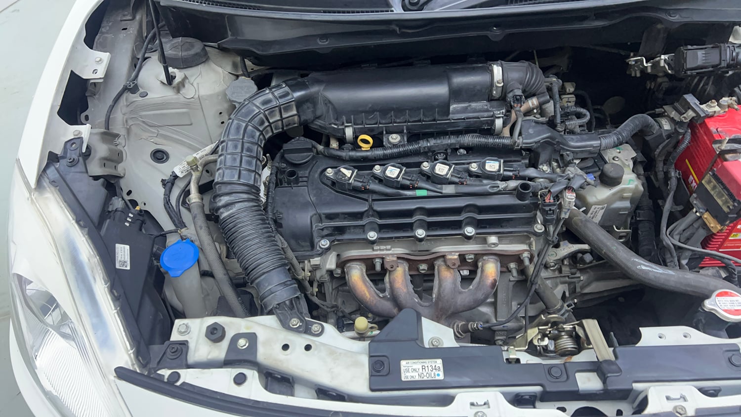 Used 2019 Maruti Suzuki Dzire VXi AMT Petrol Automatic engine ENGINE RIGHT SIDE VIEW