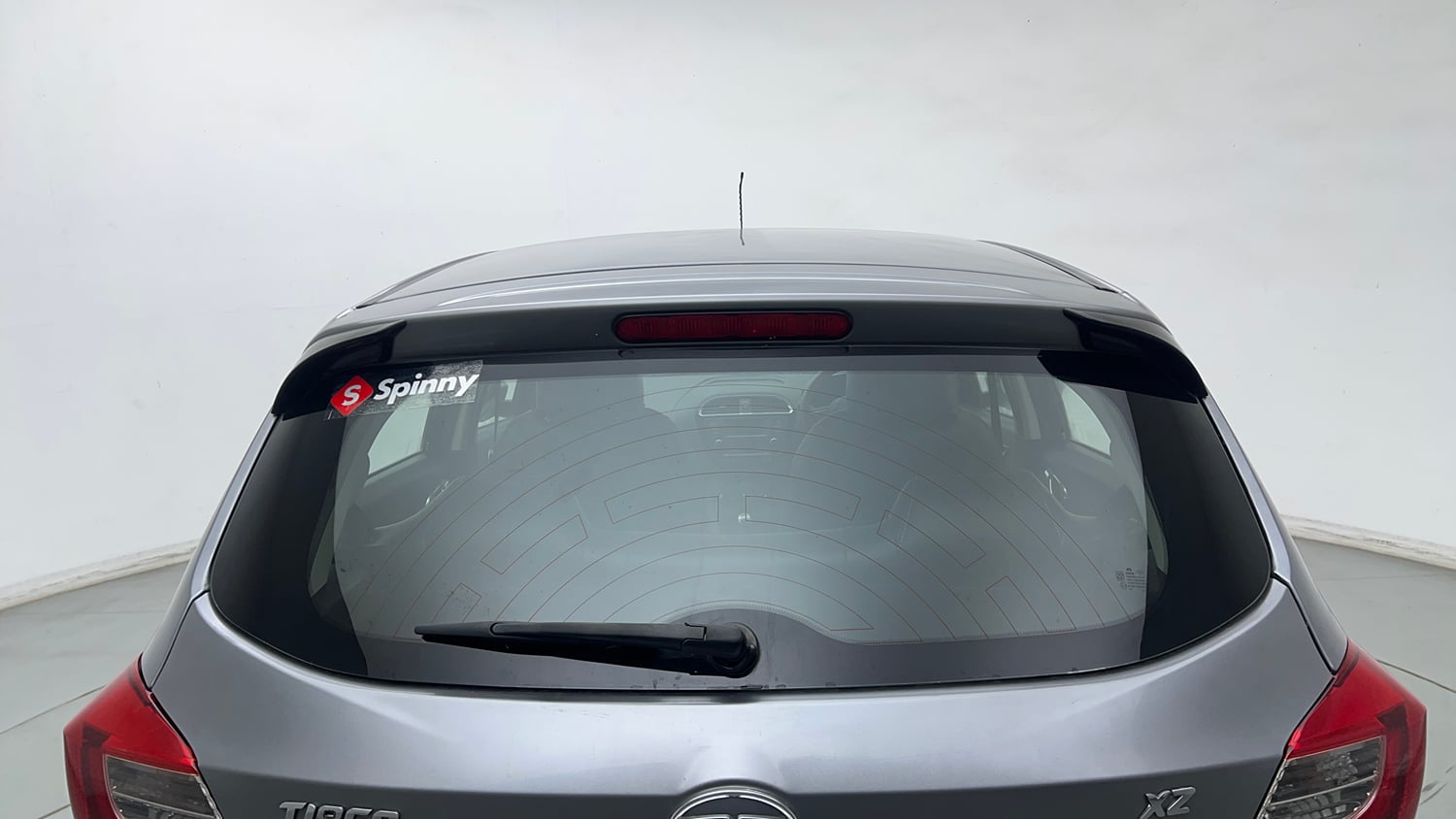 Used 2019 Tata Tiago Revotron XZ w/o Alloy Petrol Manual exterior BACK WINDSHIELD VIEW