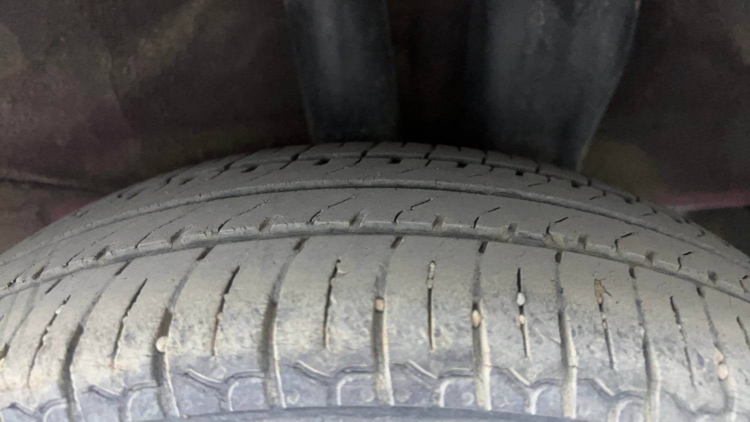 Used 2022 Hyundai Santro Sportz Petrol Manual tyres LEFT REAR TYRE TREAD VIEW