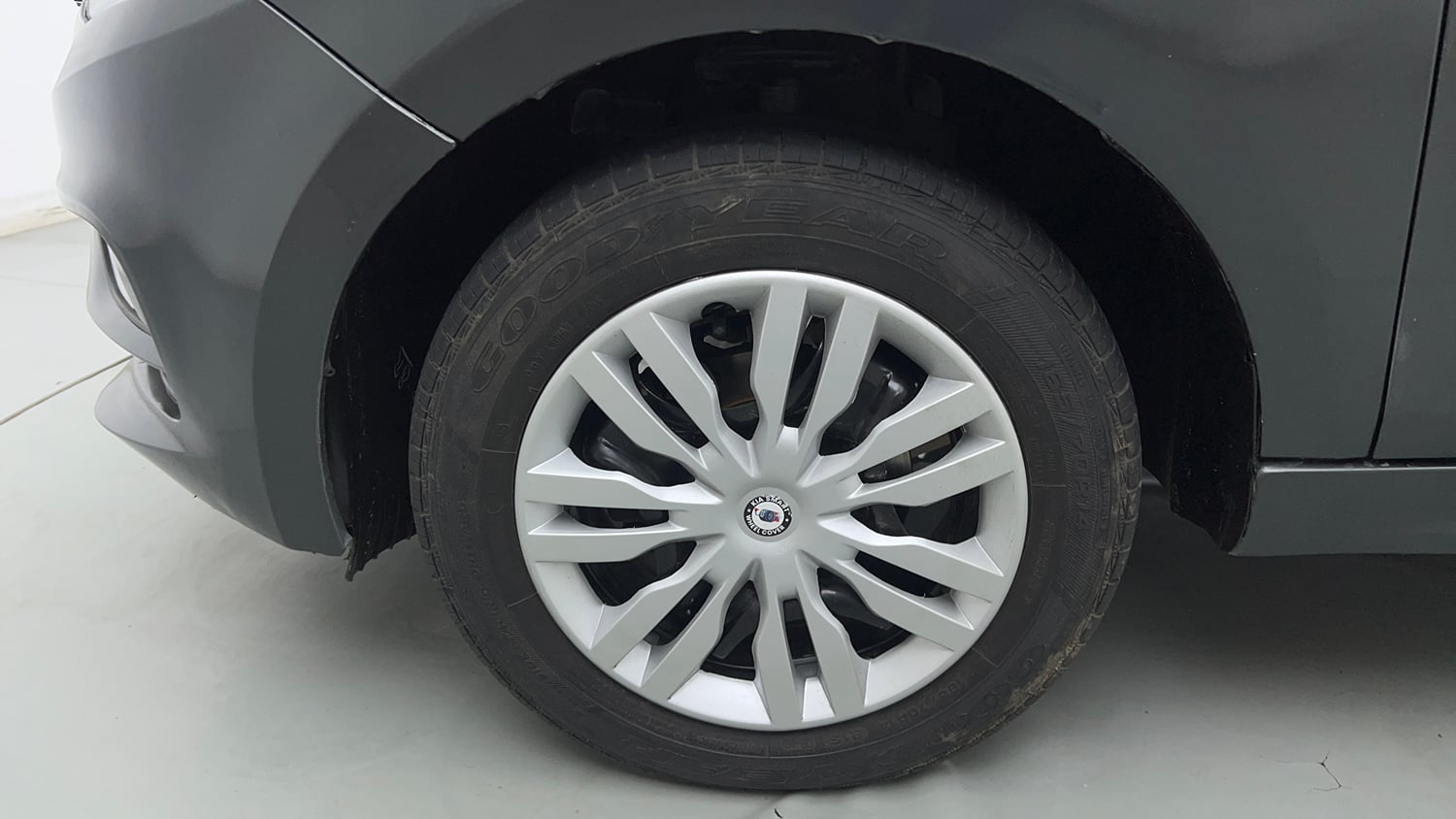 Used 2022 Tata Tigor XZ Plus CNG Cng Manual tyres LEFT FRONT TYRE RIM VIEW