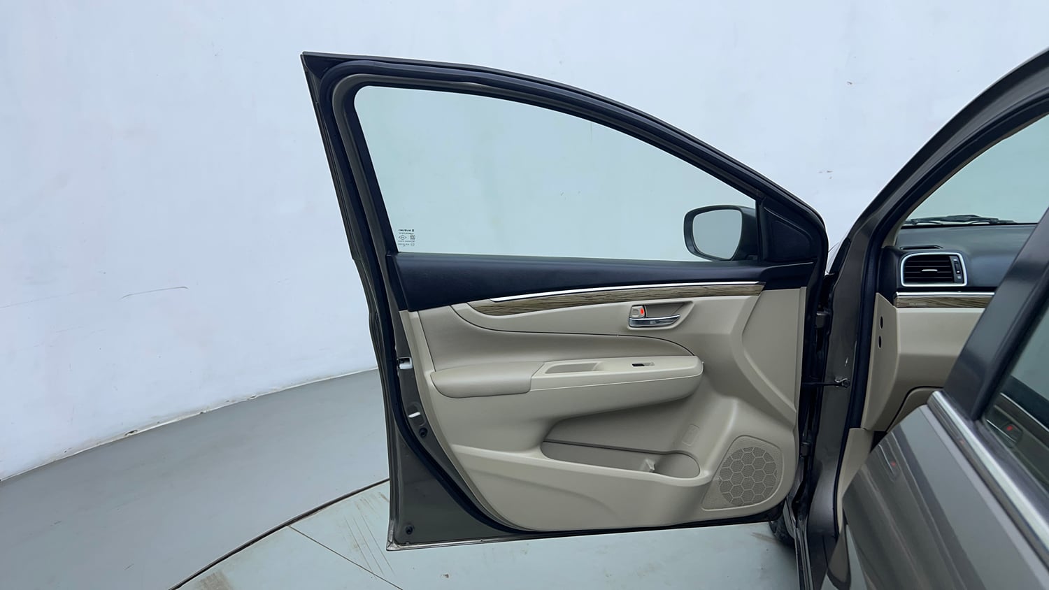 Used 2019 Maruti Suzuki Ciaz Alpha Hybrid 1.5 AT Petrol Automatic interior LEFT FRONT DOOR OPEN VIEW