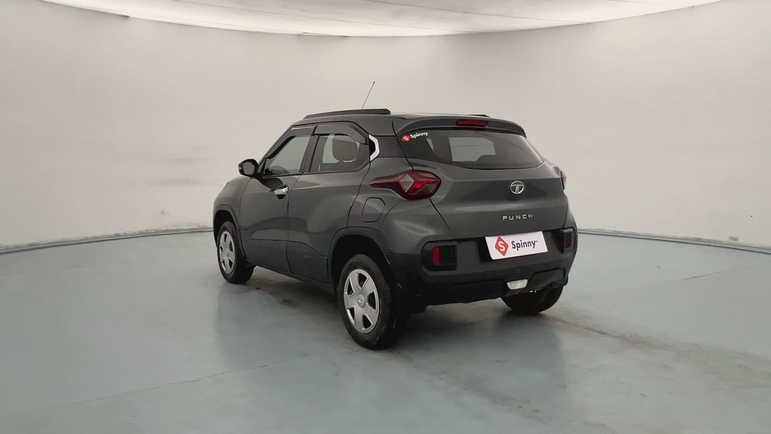 Used 2022 Tata Punch Pure MT Petrol Manual exterior LEFT REAR CORNER VIEW