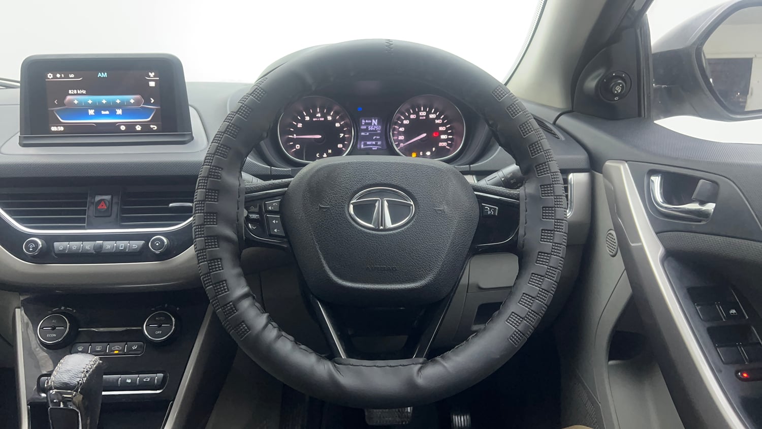 Used 2018 Tata Nexon XZA Plus Petrol Petrol Automatic interior STEERING VIEW