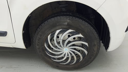 Used 2020 Maruti Suzuki Wagon R 1.0 LXi 1.0 Petrol Manual tyres RIGHT FRONT TYRE RIM VIEW