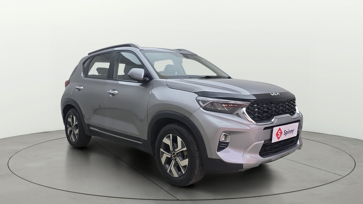 Used 2022 Kia Sonet HTX 1.5 Diesel Manual exterior RIGHT FRONT CORNER VIEW