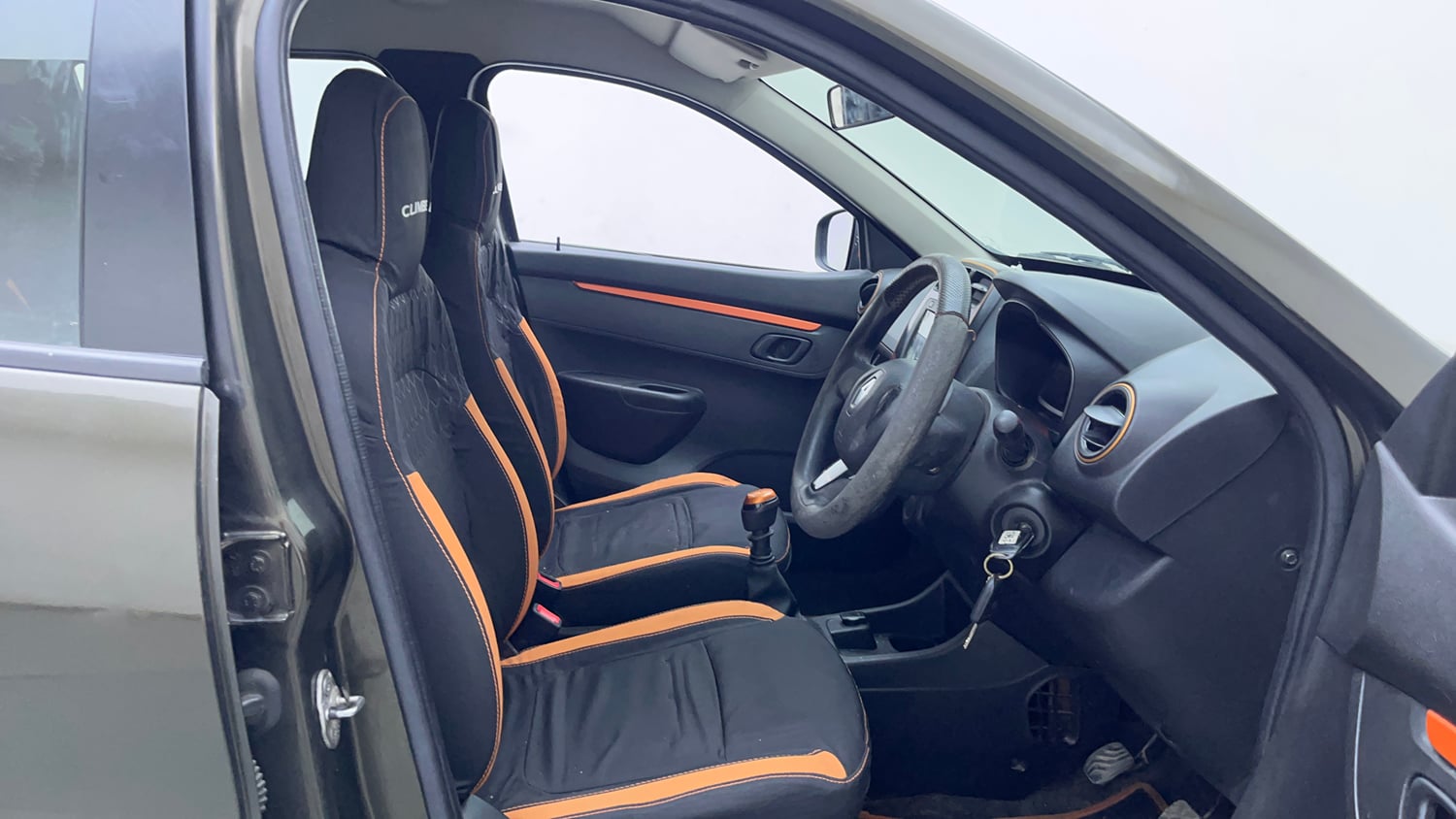 Used 2019 Renault Kwid CLIMBER 1.0 Petrol Manual interior RIGHT SIDE FRONT DOOR CABIN VIEW