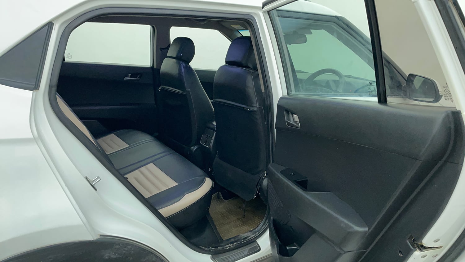 Used 2016 Hyundai Creta 1.6 SX Plus AT Diesel Automatic interior RIGHT SIDE REAR DOOR CABIN VIEW