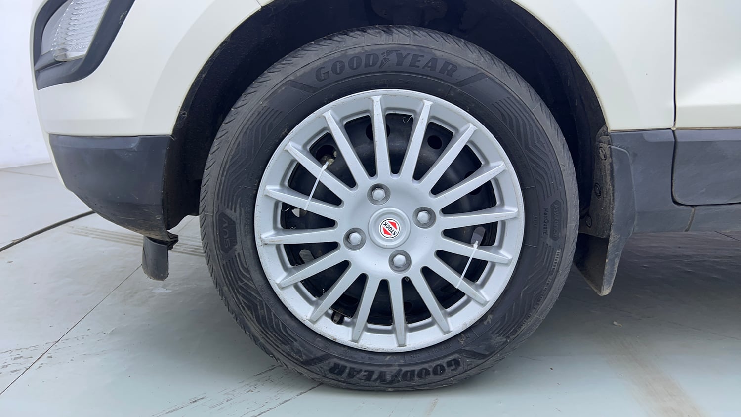 Used 2021 Ford EcoSport Trend 1.5L TDCi Diesel Manual tyres LEFT FRONT TYRE RIM VIEW