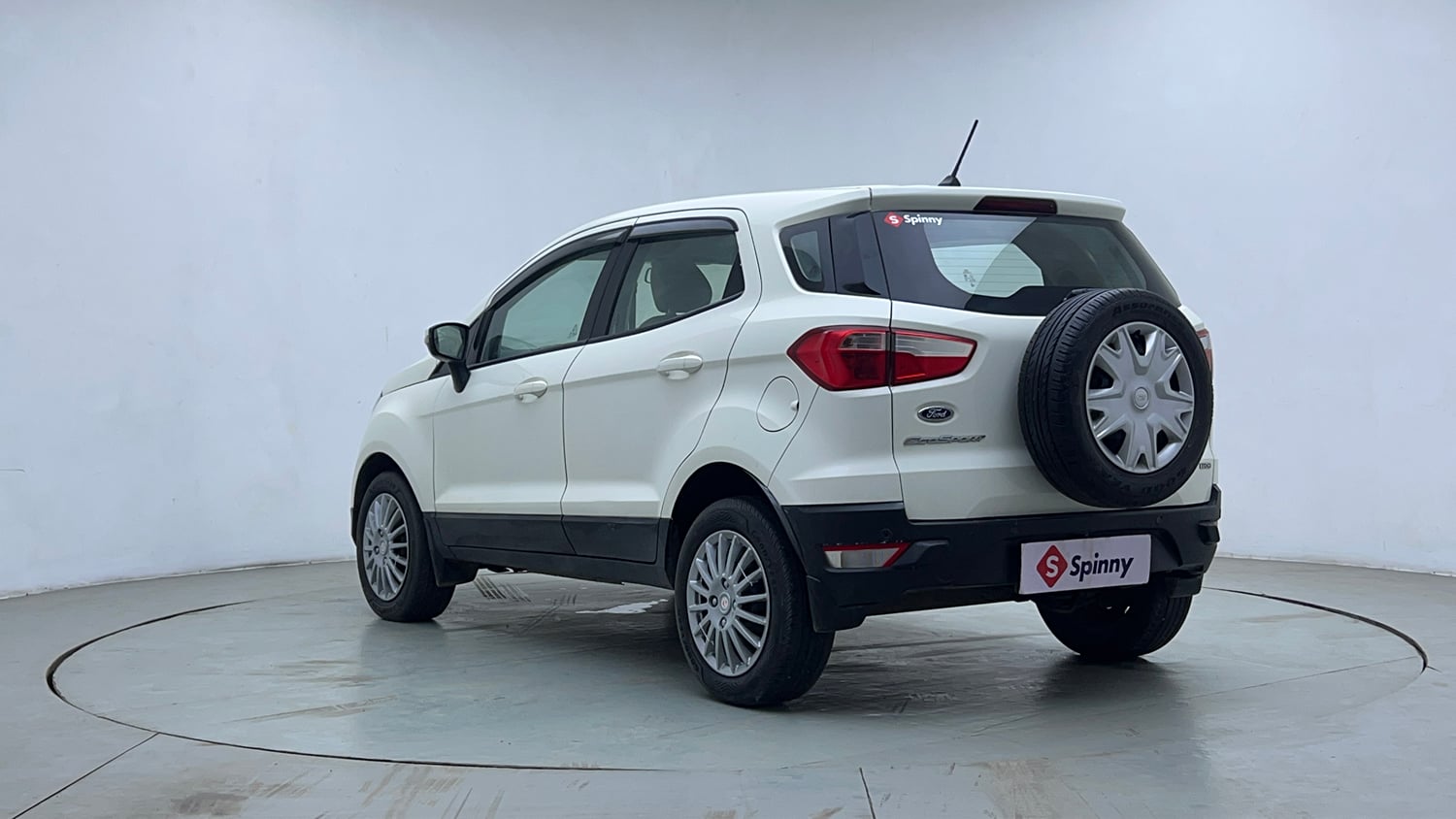 Used 2021 Ford EcoSport Trend 1.5L TDCi Diesel Manual exterior LEFT REAR CORNER VIEW