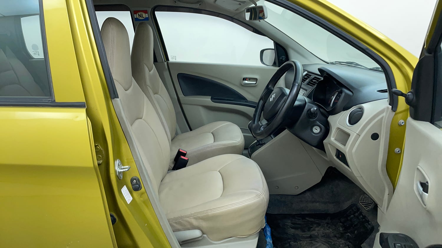 Used 2014 Maruti Suzuki Celerio VXi AMT Petrol Automatic interior RIGHT SIDE FRONT DOOR CABIN VIEW