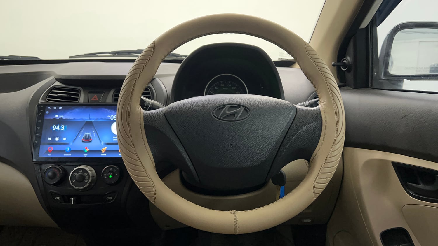 Used 2018 Hyundai Eon Magna + Petrol Manual interior STEERING VIEW