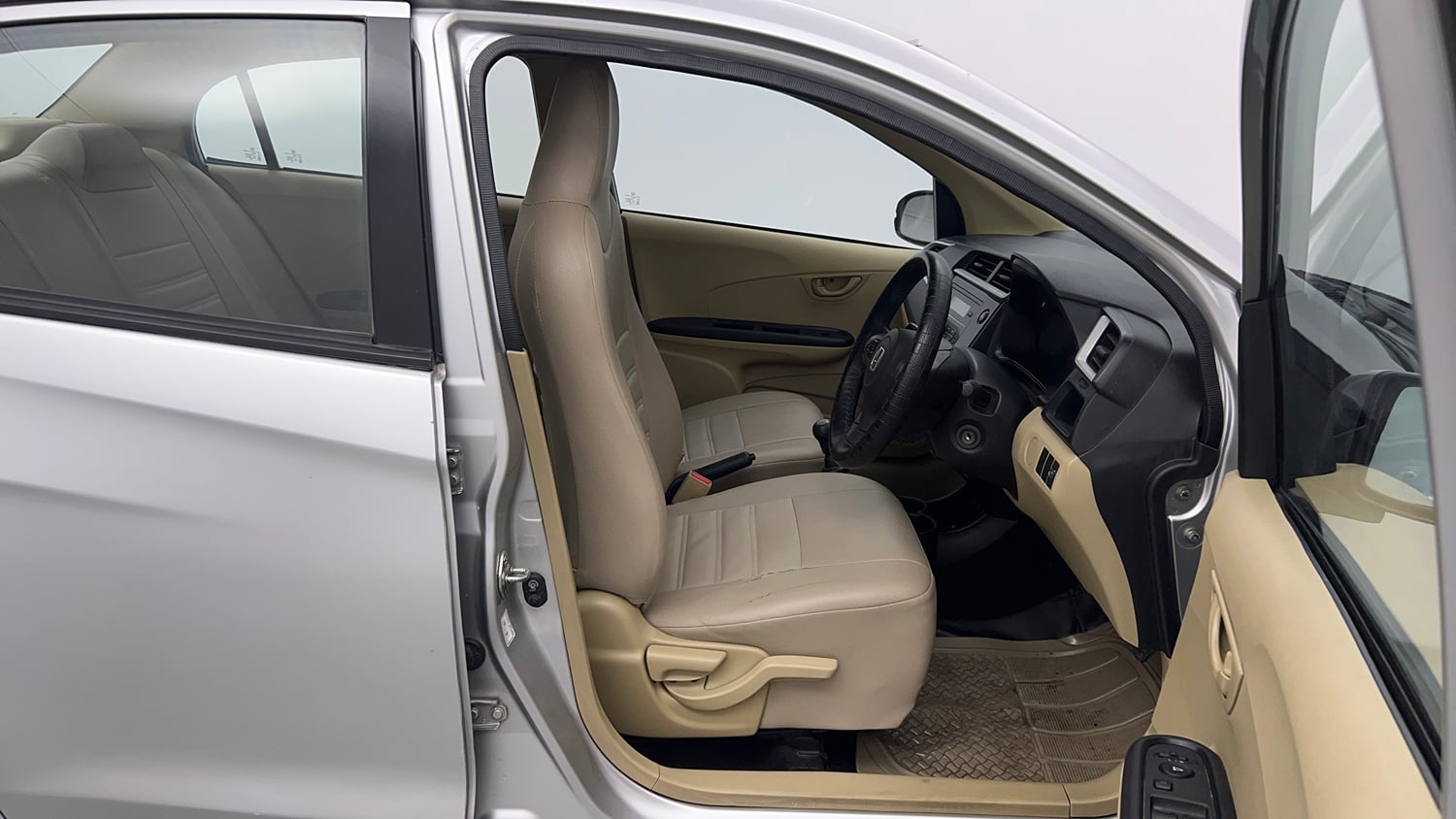 Used 2017 Honda Amaze 1.2 S i-VTEC Petrol Manual interior RIGHT SIDE FRONT DOOR CABIN VIEW