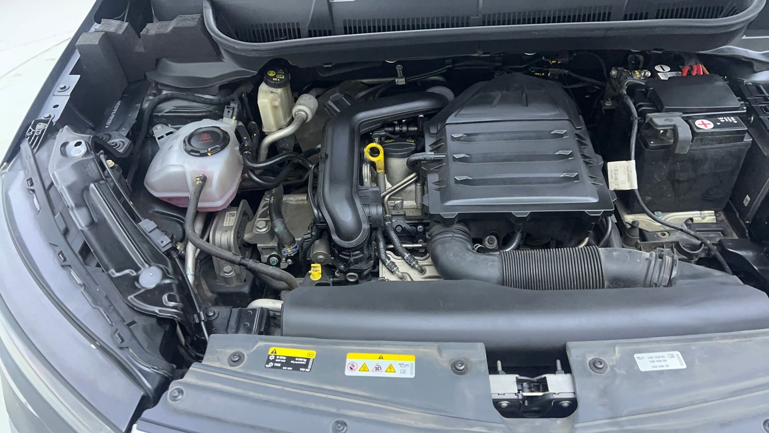 Used 2024 Skoda Kushaq Style 1.0L TSI MT Petrol Manual engine ENGINE RIGHT SIDE VIEW
