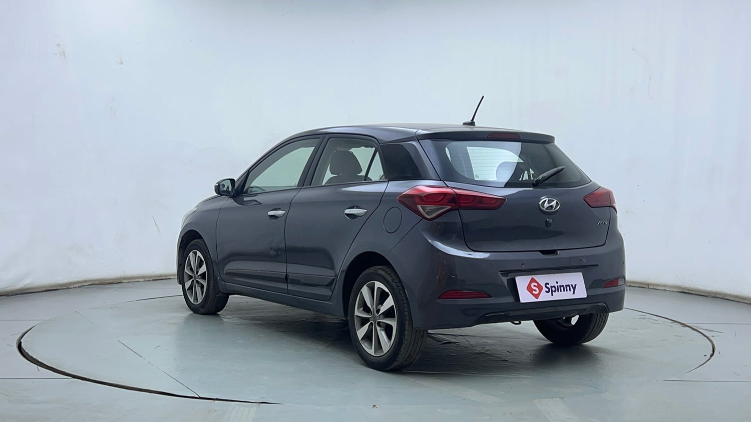 Used 2017 Hyundai Elite i20 Asta 1.2 Petrol Manual exterior LEFT REAR CORNER VIEW