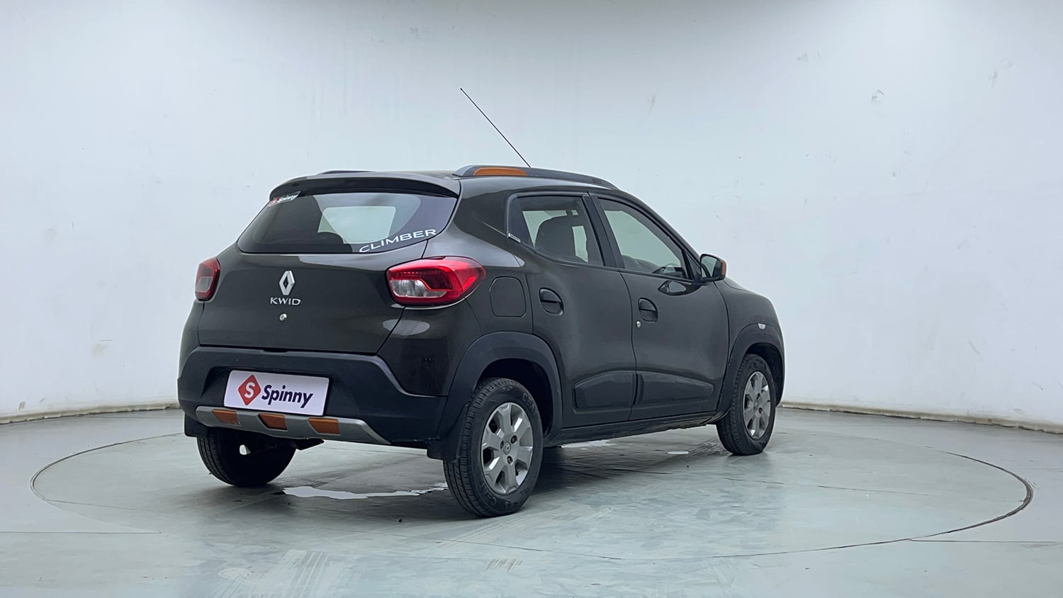 Used 2019 Renault Kwid CLIMBER 1.0 Petrol Manual exterior RIGHT REAR CORNER VIEW
