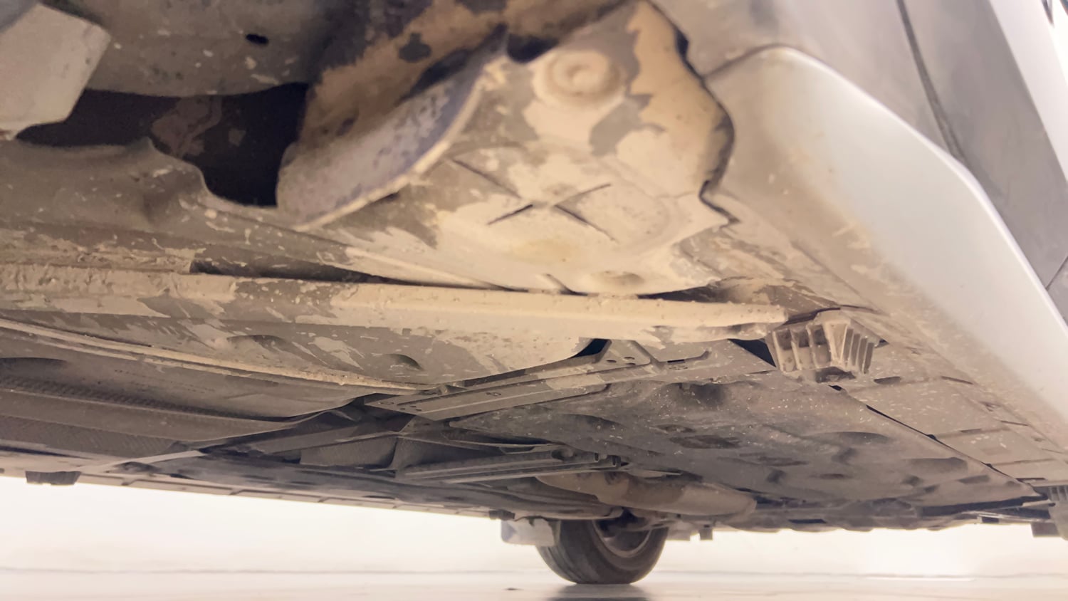 Used 2021 BMW X1 sDrive20d xLine Diesel Automatic extra REAR RIGHT UNDERBODY VIEW