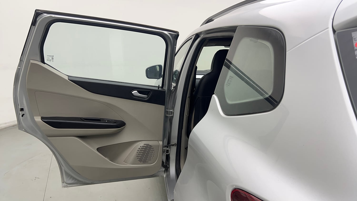 Used 2021 Renault Triber RXZ Petrol Manual interior LEFT REAR DOOR OPEN VIEW