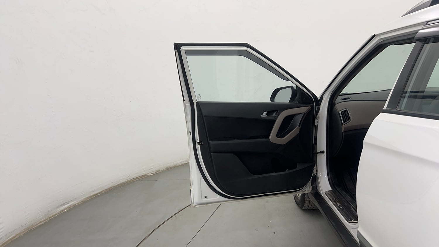 Used 2015 Hyundai Creta 1.6 SX Plus AT Diesel Automatic interior LEFT FRONT DOOR OPEN VIEW