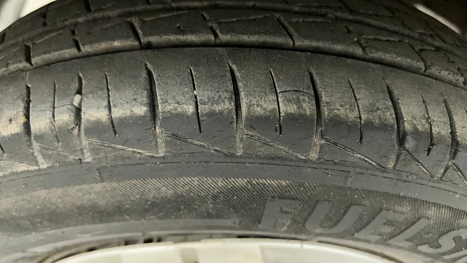 Used 2020 Maruti Suzuki Alto 800 VXi Petrol Manual tyres RIGHT REAR TYRE TREAD VIEW