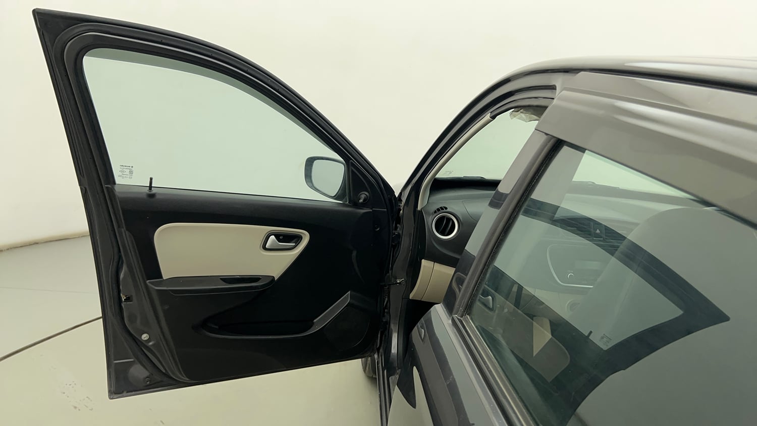 Used 2020 Maruti Suzuki Alto 800 VXi Petrol Manual interior LEFT FRONT DOOR OPEN VIEW