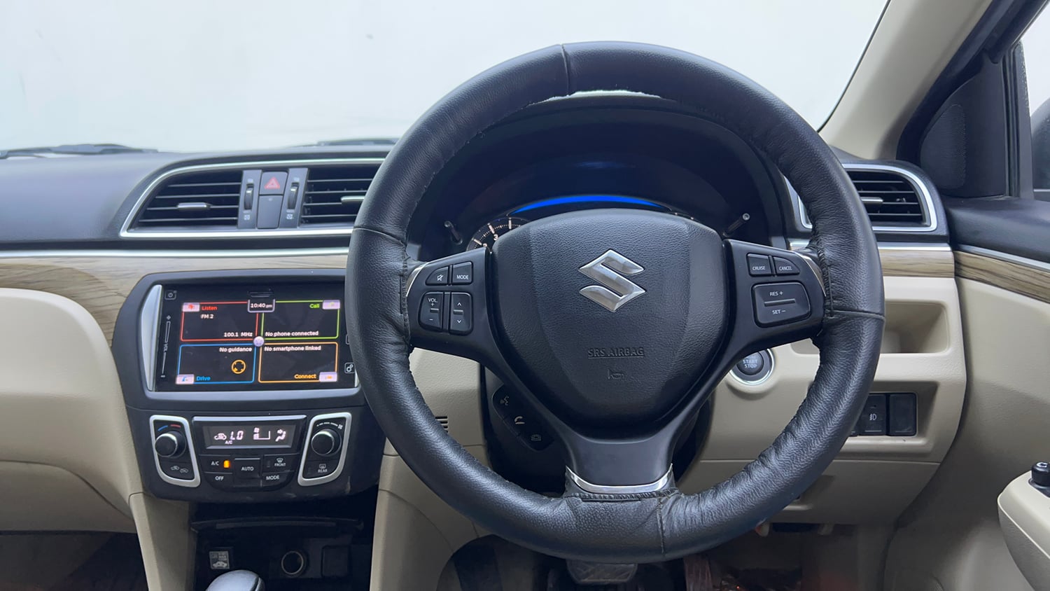 Used 2019 Maruti Suzuki Ciaz Alpha Hybrid 1.5 AT Petrol Automatic interior STEERING VIEW