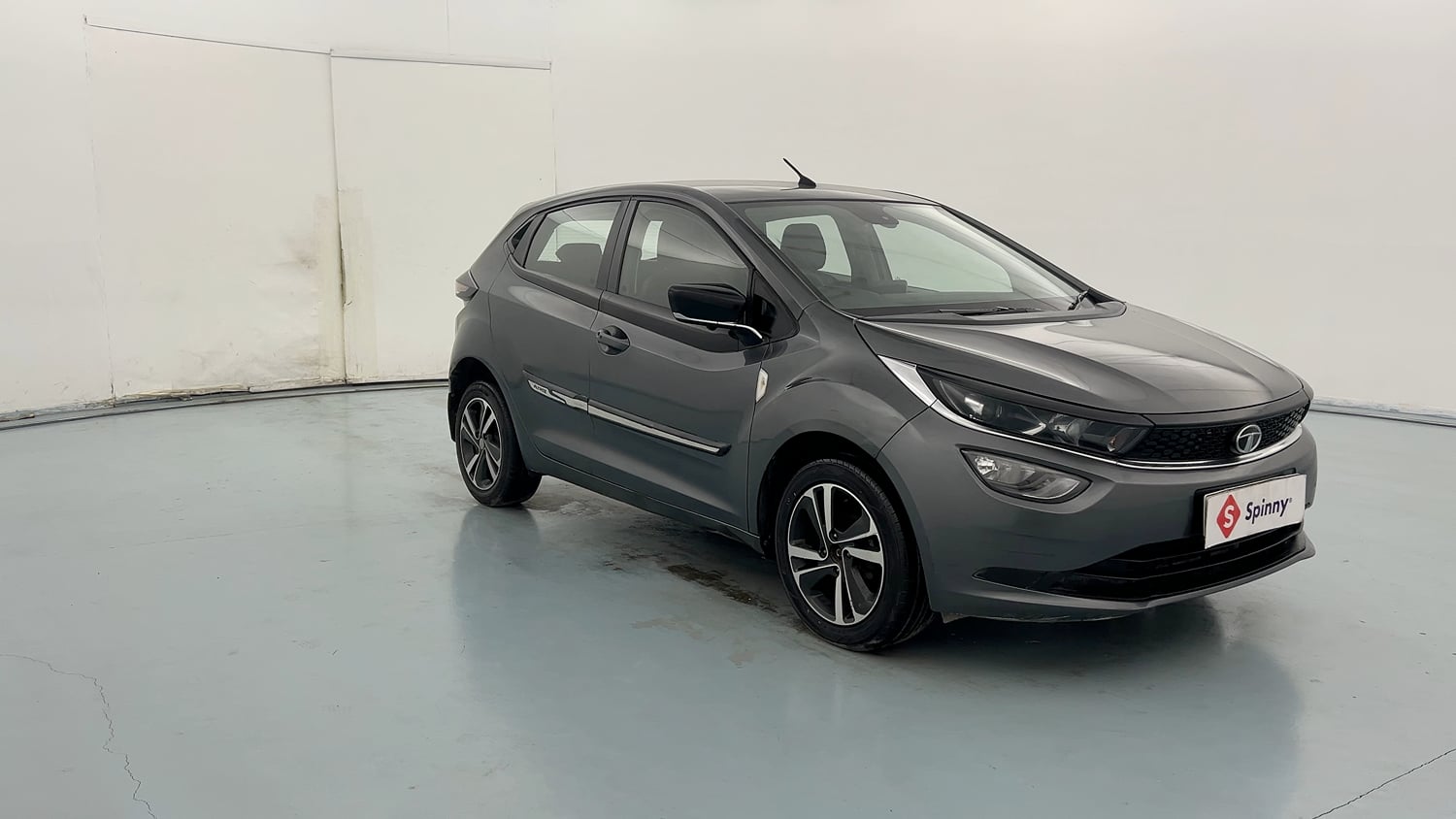 Used 2022 Tata Altroz XZ Petrol Petrol Manual exterior RIGHT FRONT CORNER VIEW