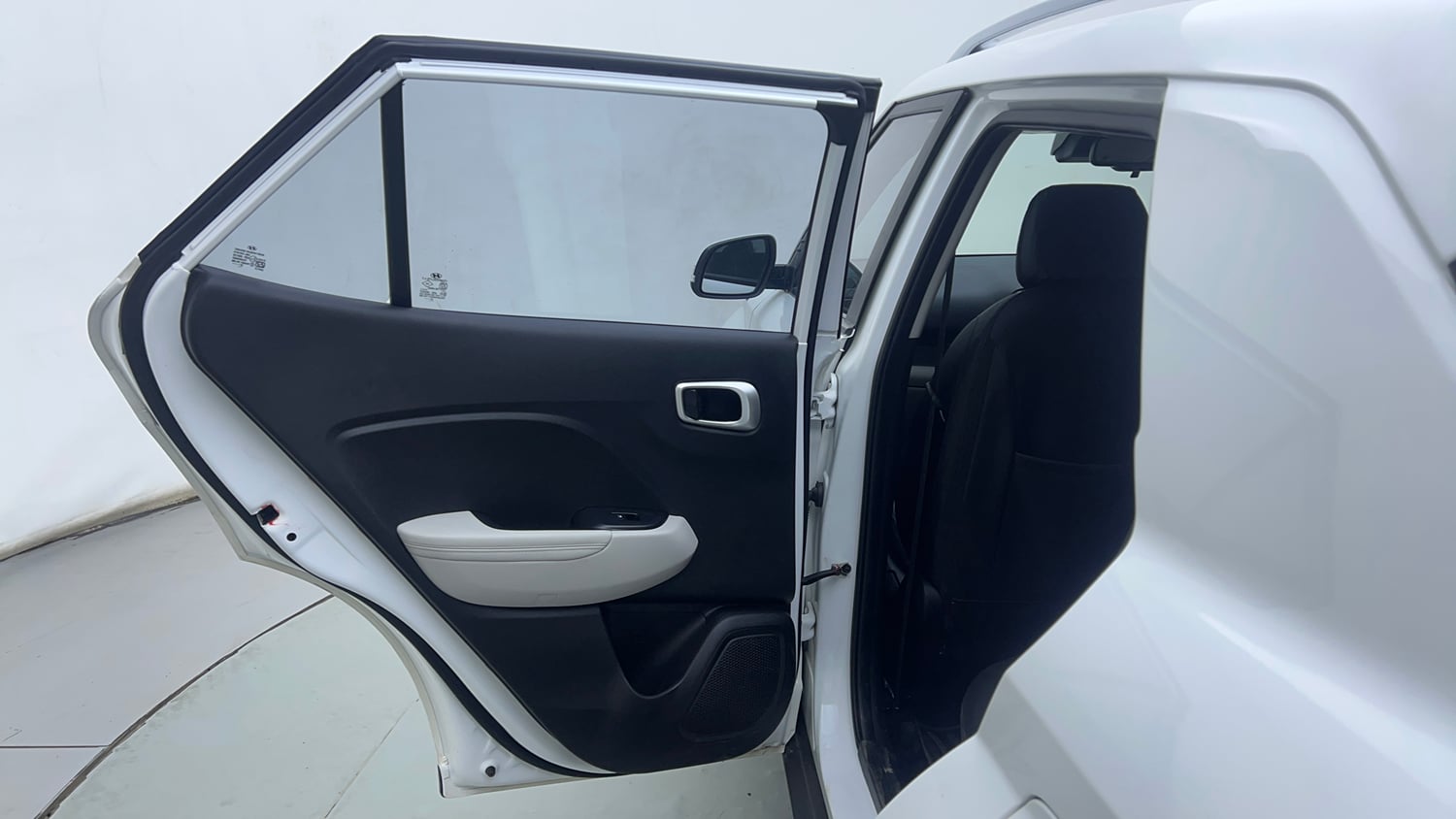 Used 2025 Hyundai Venue SX (O) 1.0 Turbo DCT Petrol Automatic interior LEFT REAR DOOR OPEN VIEW