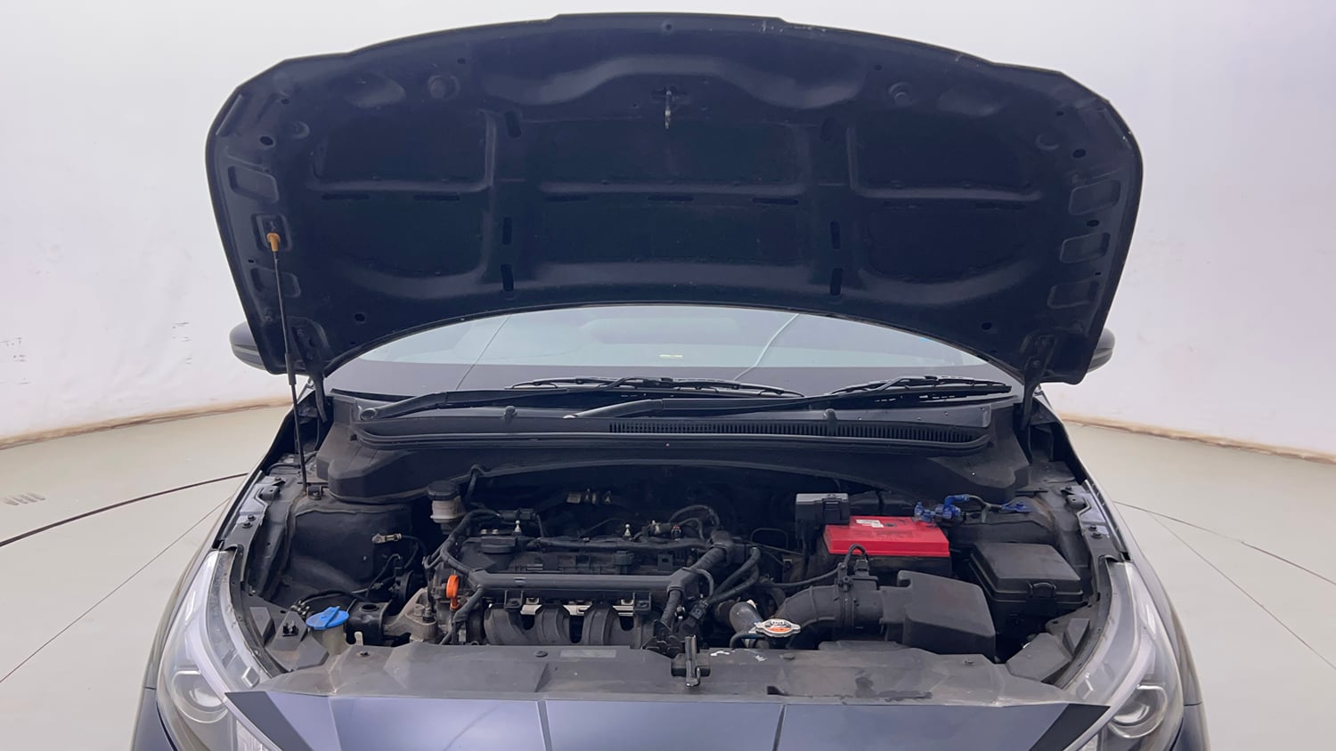 Used 2023 Hyundai i20 Asta 1.2 MT Petrol Manual engine ENGINE & BONNET OPEN FRONT VIEW
