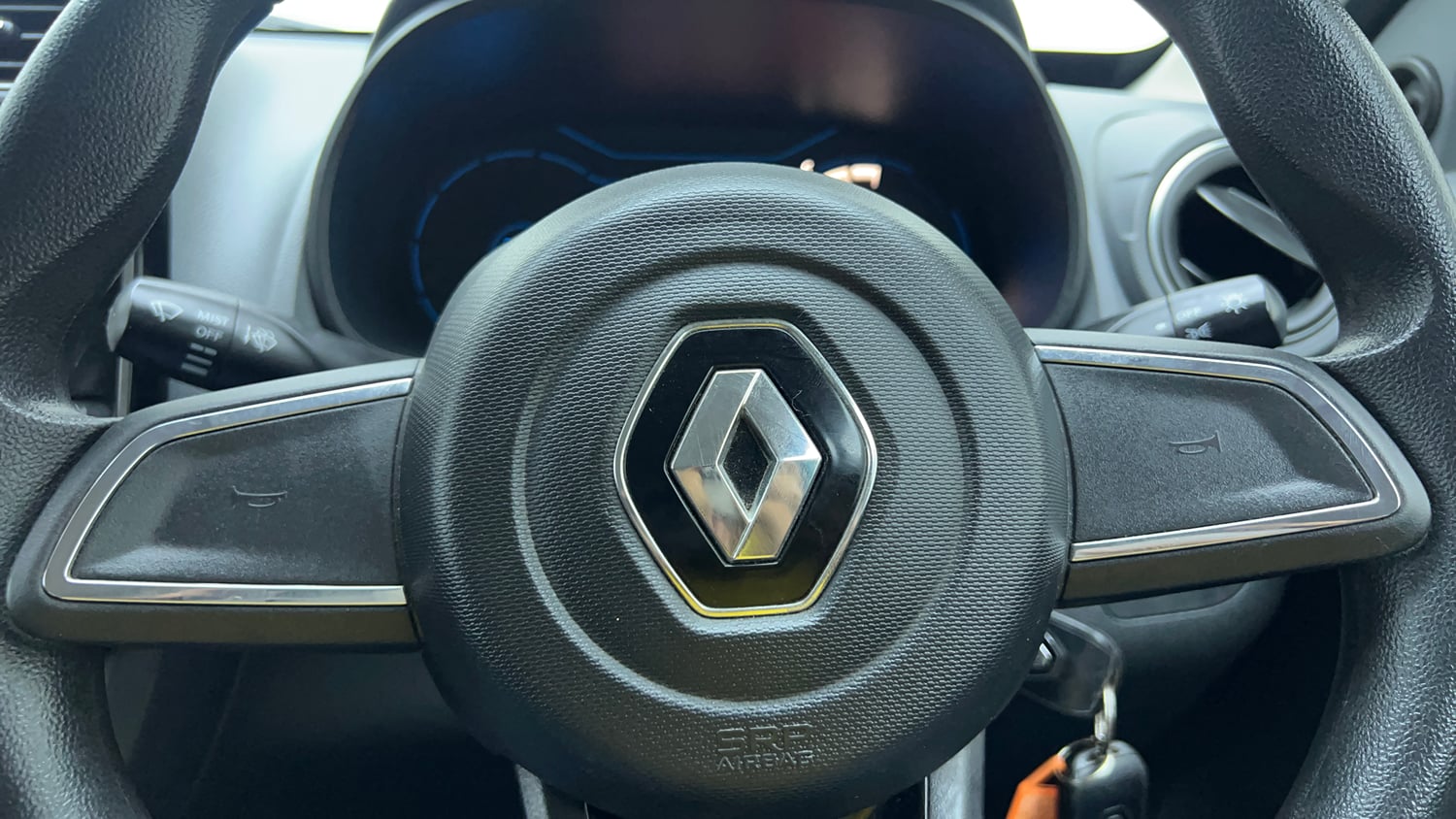Used 2021 Renault Kwid RXT 1.0 Opt Petrol Manual top_features Airbags