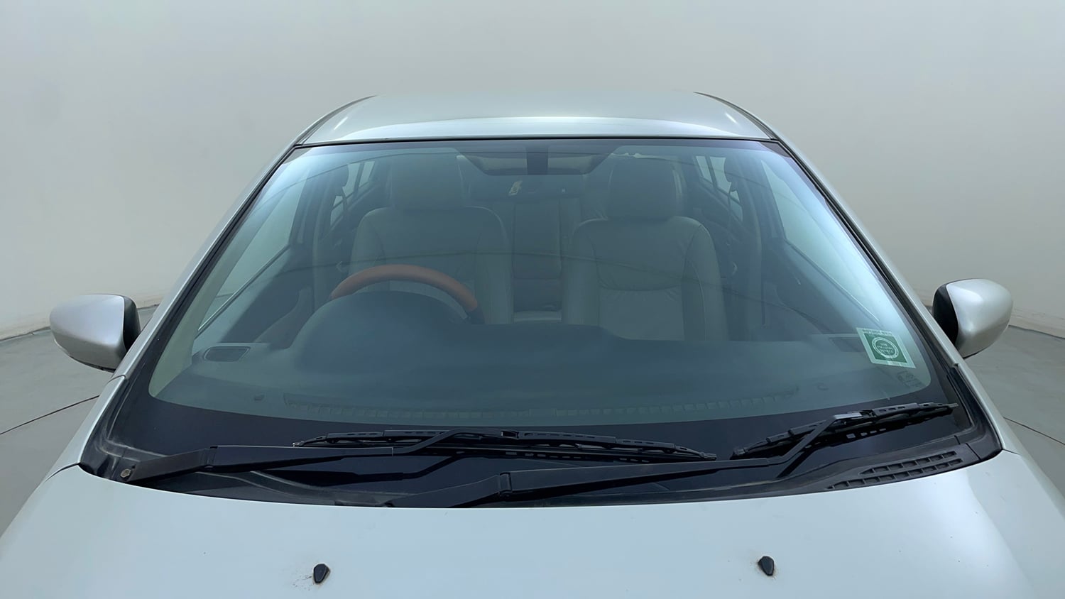 Used 2015 Maruti Suzuki Ciaz ZXI+ Petrol Manual exterior FRONT WINDSHIELD VIEW