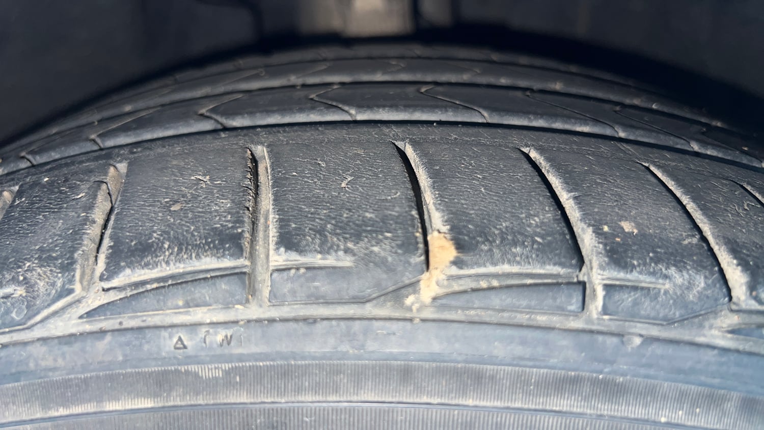 Used 2017 Audi A6 35 TFSI Petrol Automatic tyres RIGHT FRONT TYRE TREAD VIEW