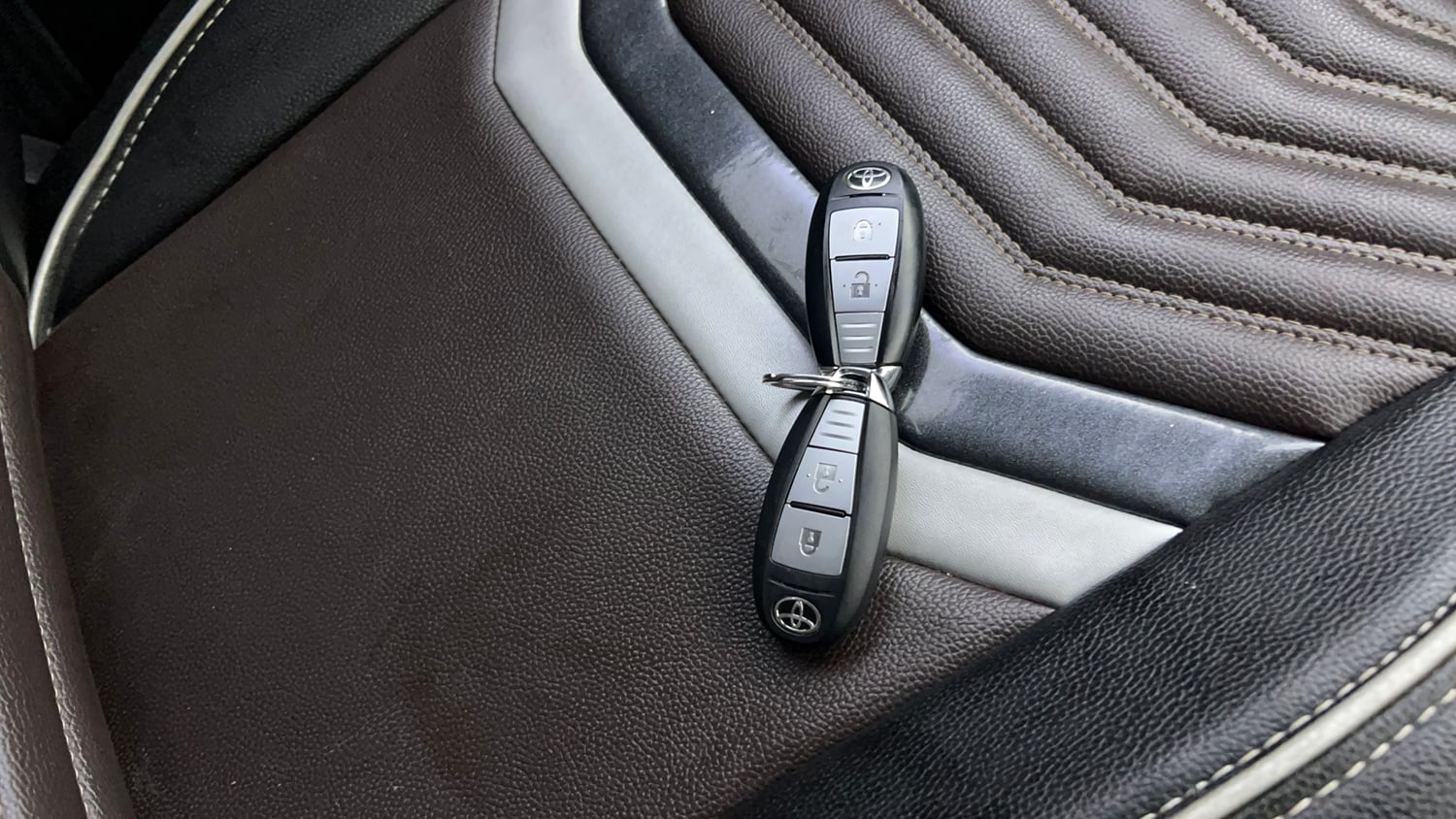 Used 2021 Toyota Urban Cruiser High Grade MT Petrol Manual extra CAR KEY VIEW